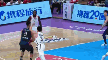 CBA��������һĻ��������ս �Լ�ΰ����׽�����