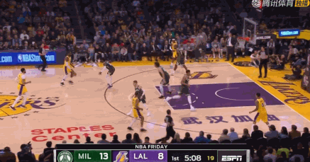 詹姆斯37分达成三项里程碑