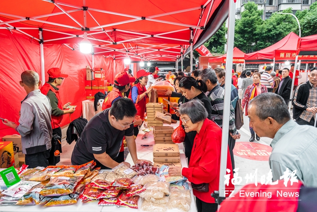 �����ز�չ�����ڸ��ݿ���