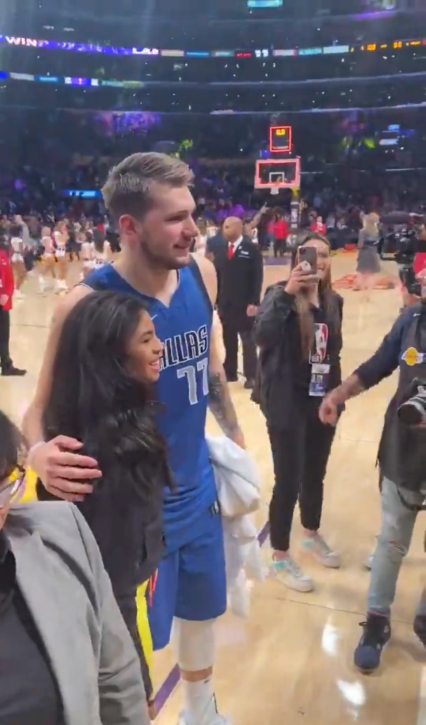 �Ʊȸ�Ů׷�Ƕ����棡�Ʊȸ�Ů������